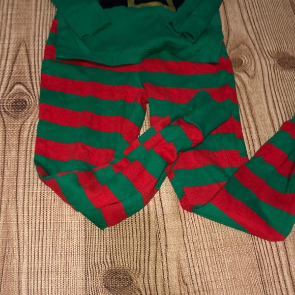 Target Christmas PJs Size4T - Picture 3 of 4